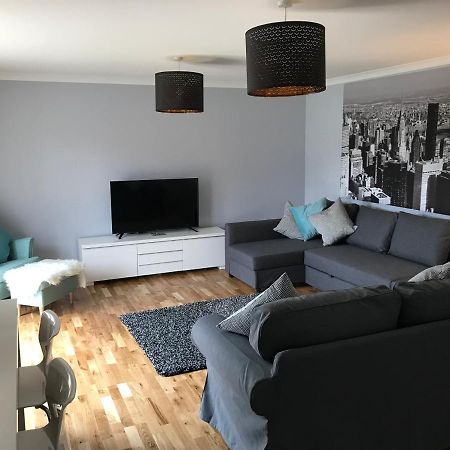 Flat Five, 212 Eaglesham Road, East Kilbride, Glasgow Екстер'єр фото