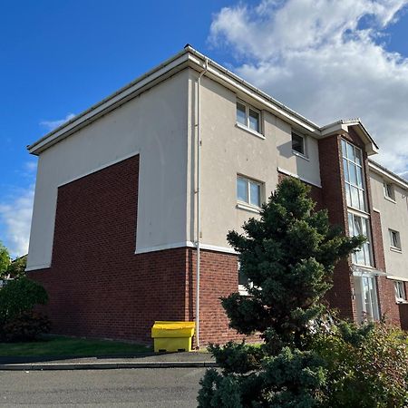 Flat Five, 212 Eaglesham Road, East Kilbride, Glasgow Екстер'єр фото